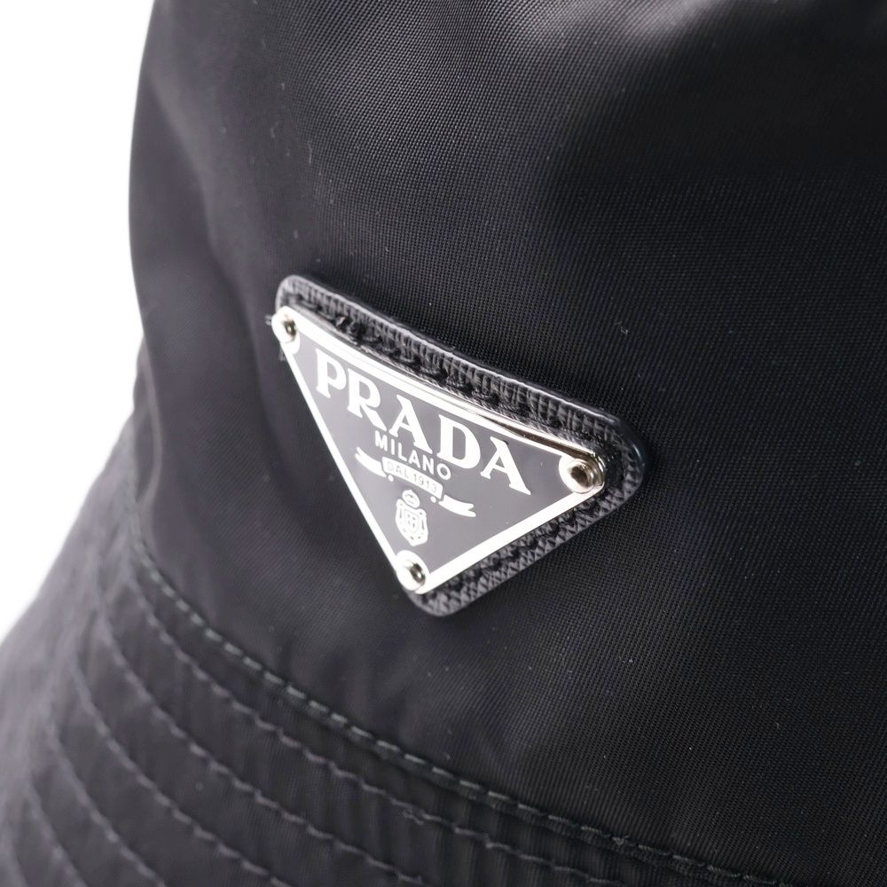 PRADA (プラダ) RE-NYLON リナイロン 三角ロゴプレート バケット