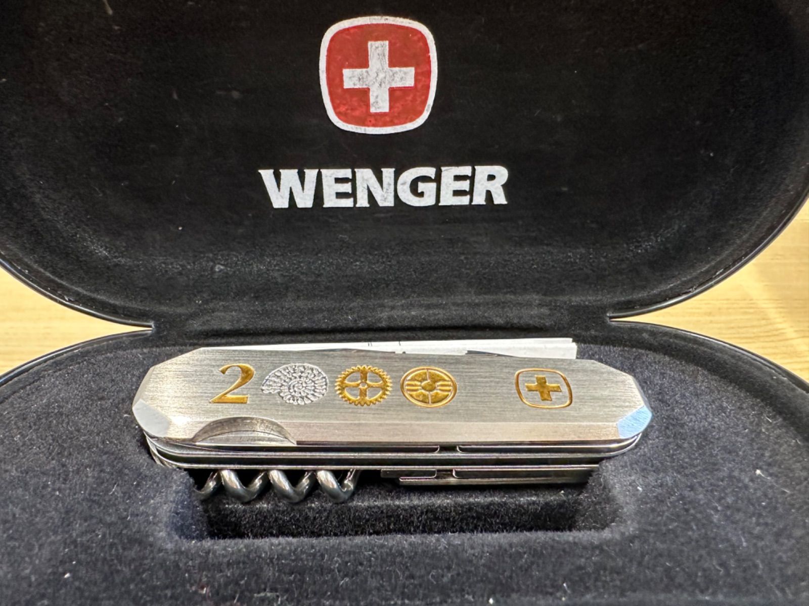 スイカ様専用 WENGERアーミーナイフ ミレニアム 2000 - メルカリ