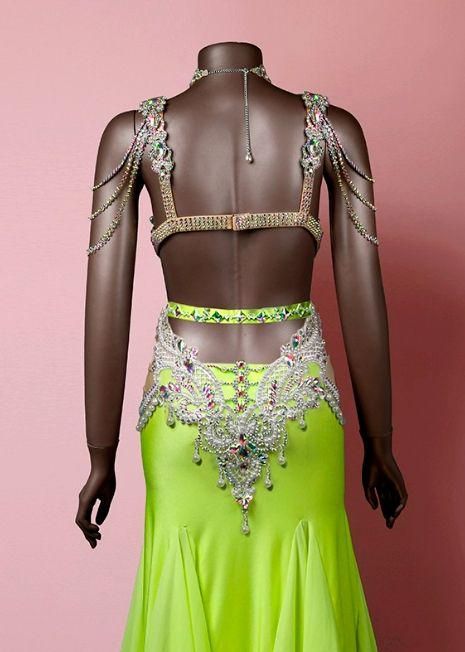 ベリーダンス衣装 セットアップ ブラスカート 豪華 色変更可 オーダーメイド ベリーダンス衣装 セットアップ ブラスカート 豪華 色変更可