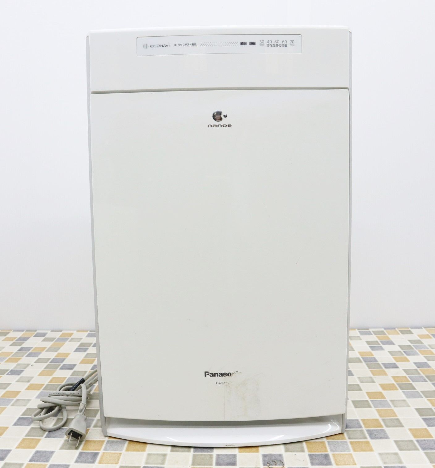 加湿空気清浄機 白 Panasonic F-VE40XJ-W 新品、未使用 - 冷暖房/空調
