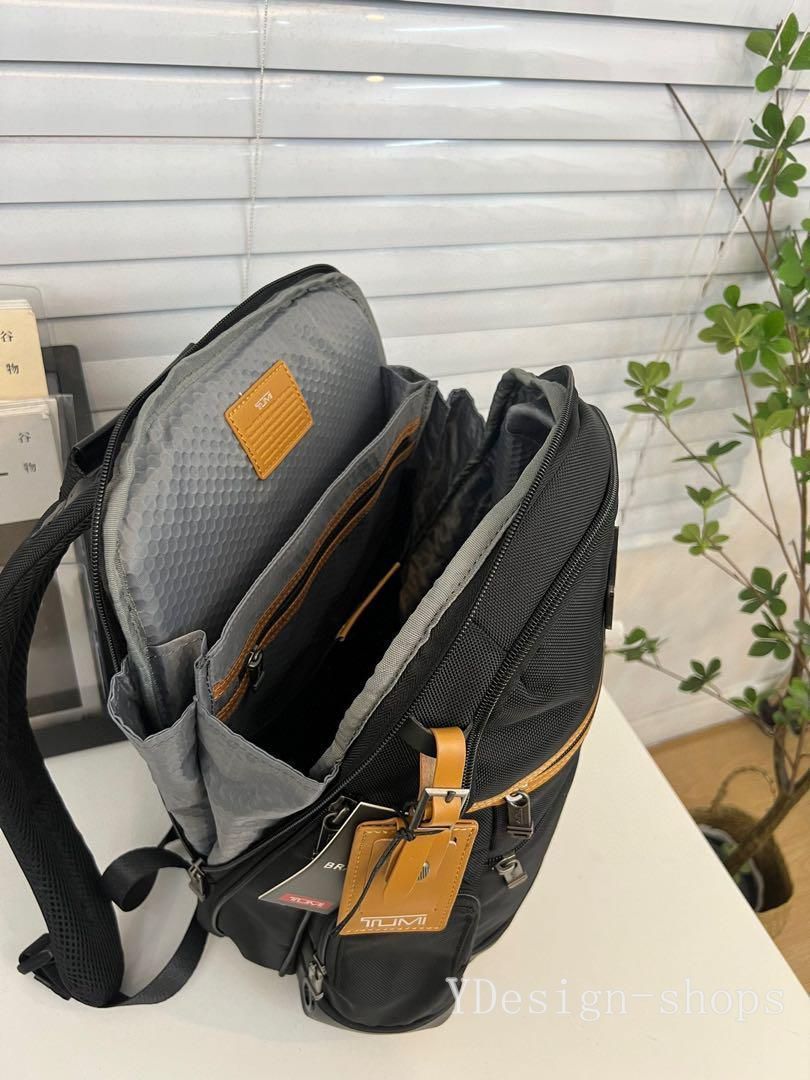 新品 TUMI ビジネスリュック コンパクト 多機能 2223681