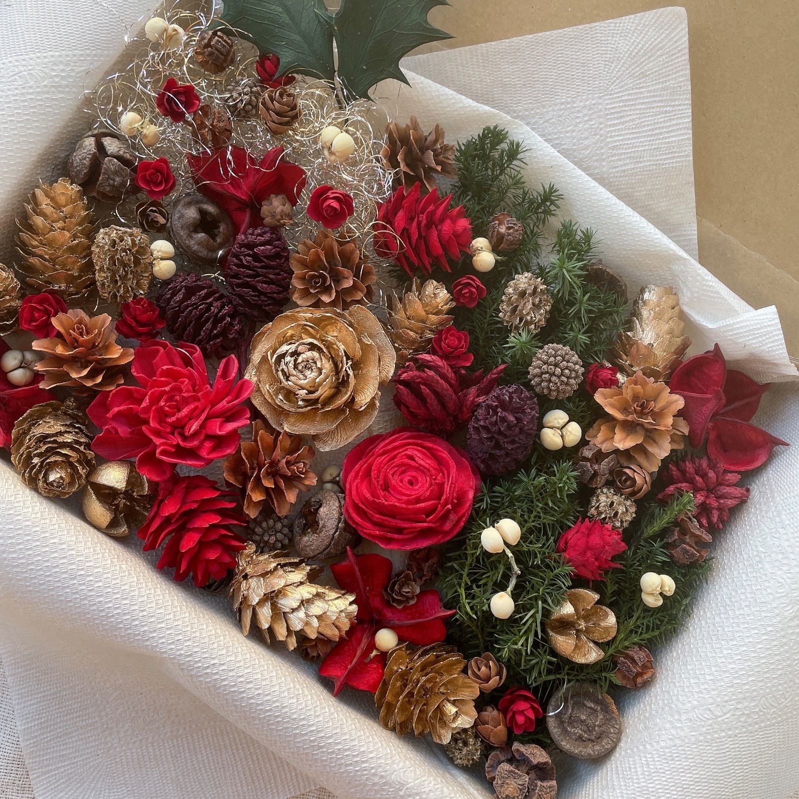 木の実の詰め合わせ クリスマス 花材 素材 折り合え