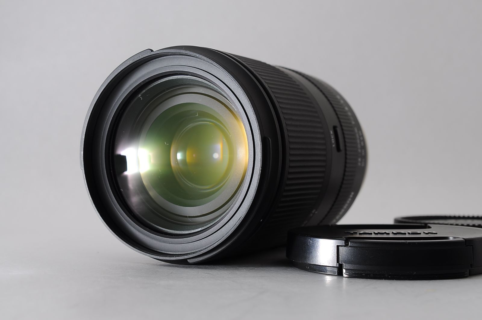 □極上品□ TAMRON(タムロン) 28-200mm F/2.8-5.6 Di III RXD SONY E □極上品□ TAMRON(タムロン) 28-200mm F/2.8-5.6 Di III RXD SONY E