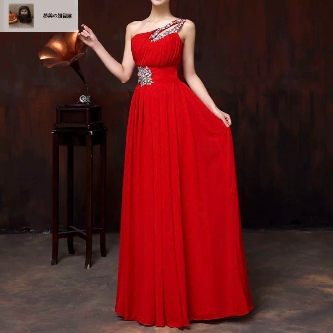 ビジューがオシャレなワンショルダー