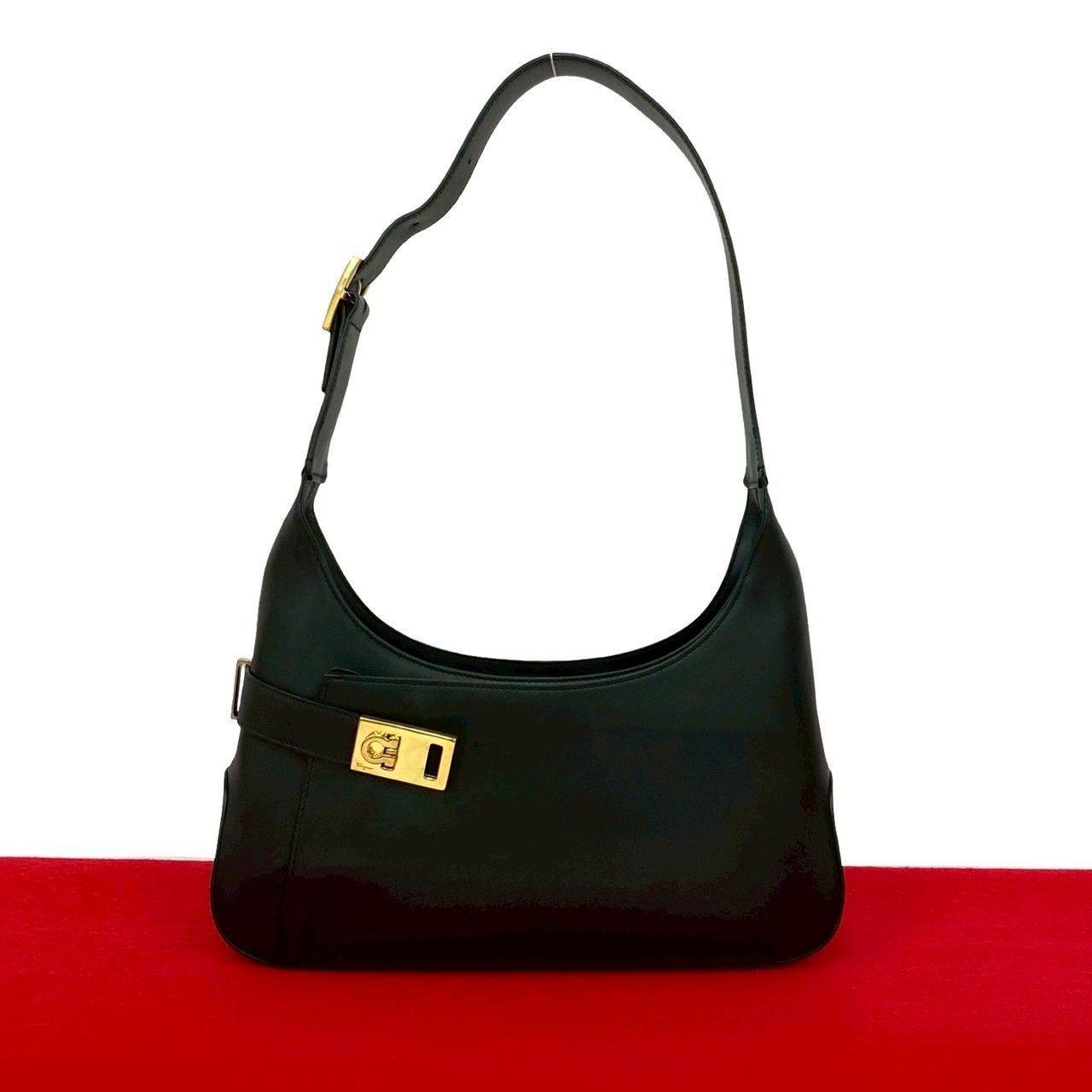極 美品 Salvatore Ferragamo サルヴァトーレフェラガモ ガンチーニ 