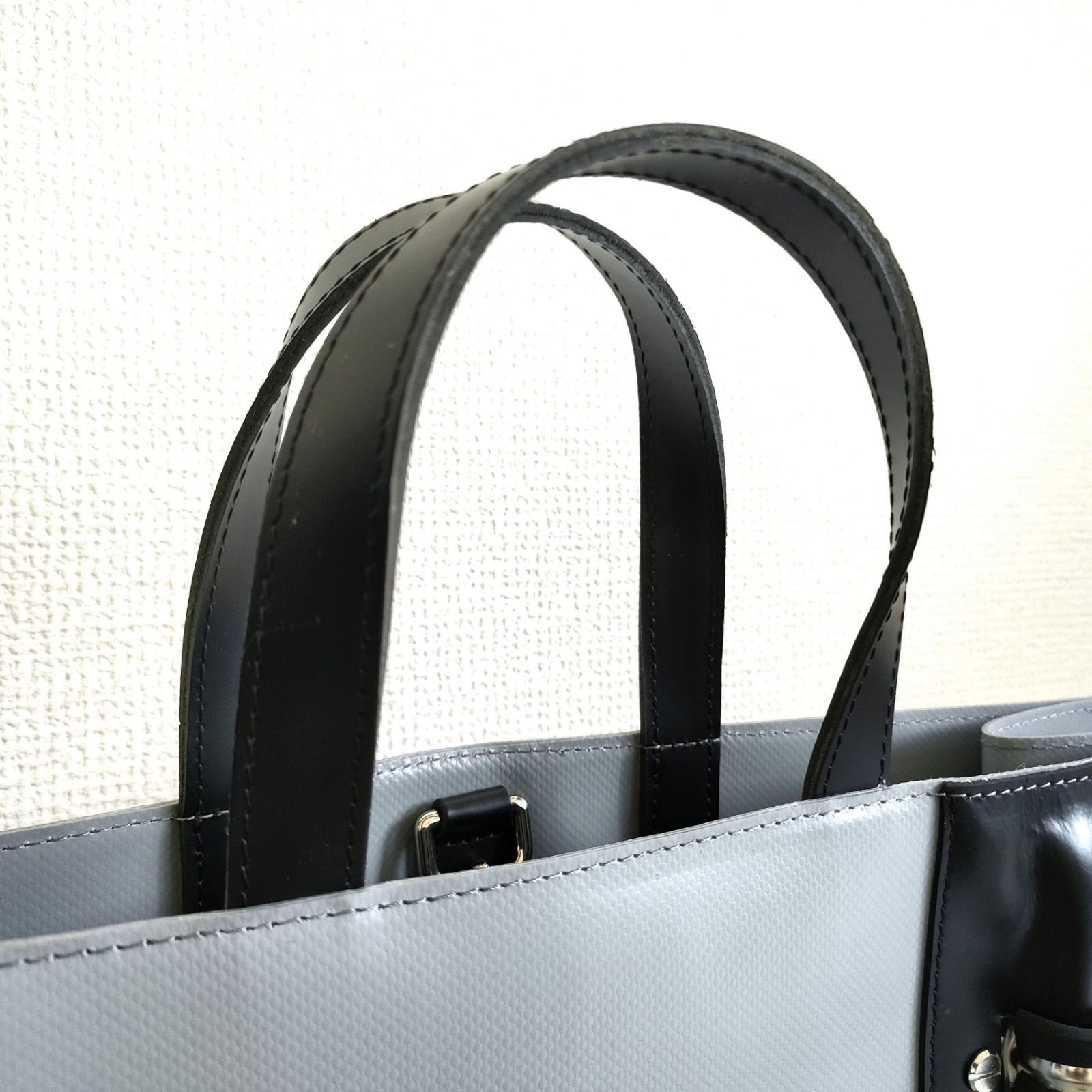 PabePabe】Socket tote bag (Grey) - メルカリ