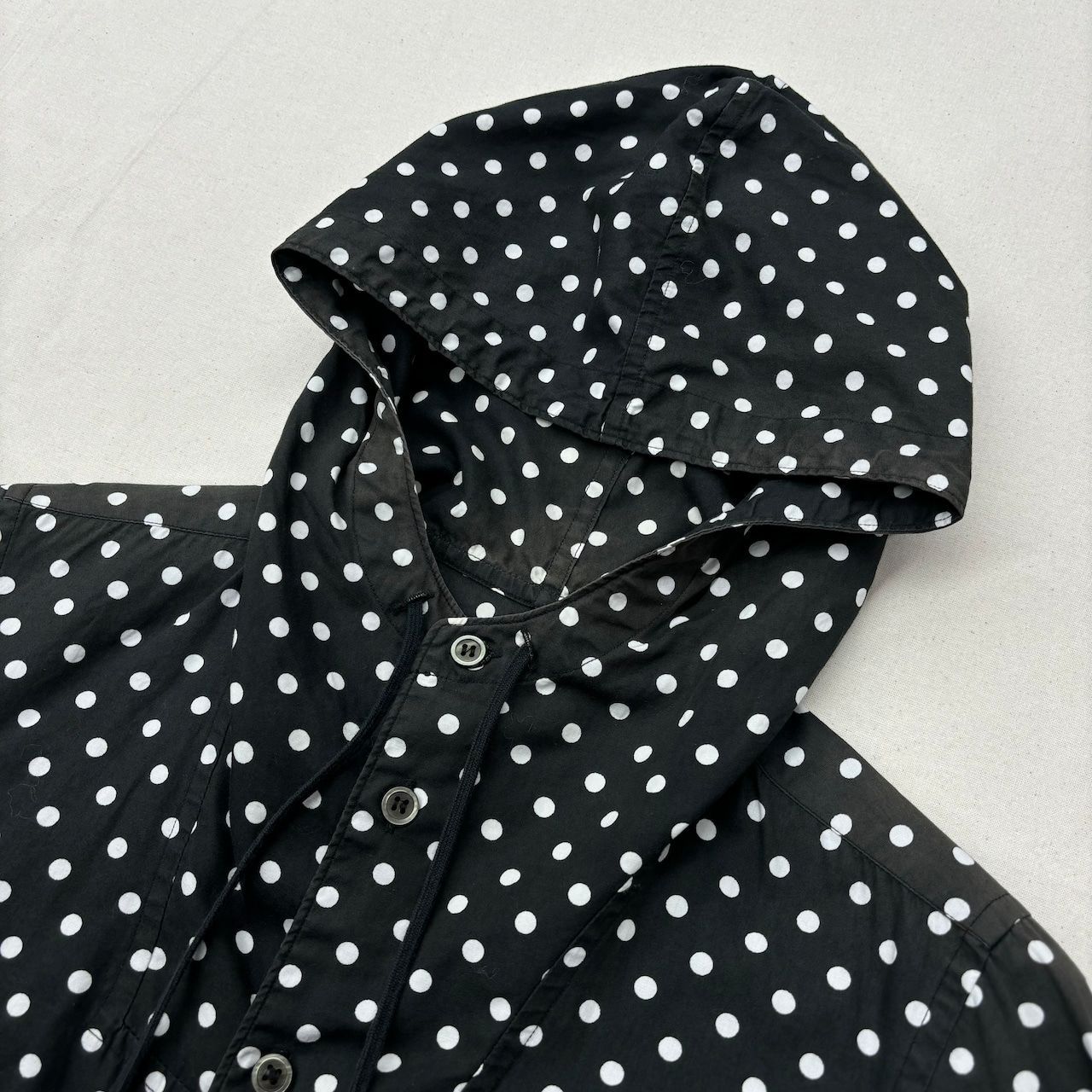 BLACK Comme des Garçons shirt フード付きシャツ