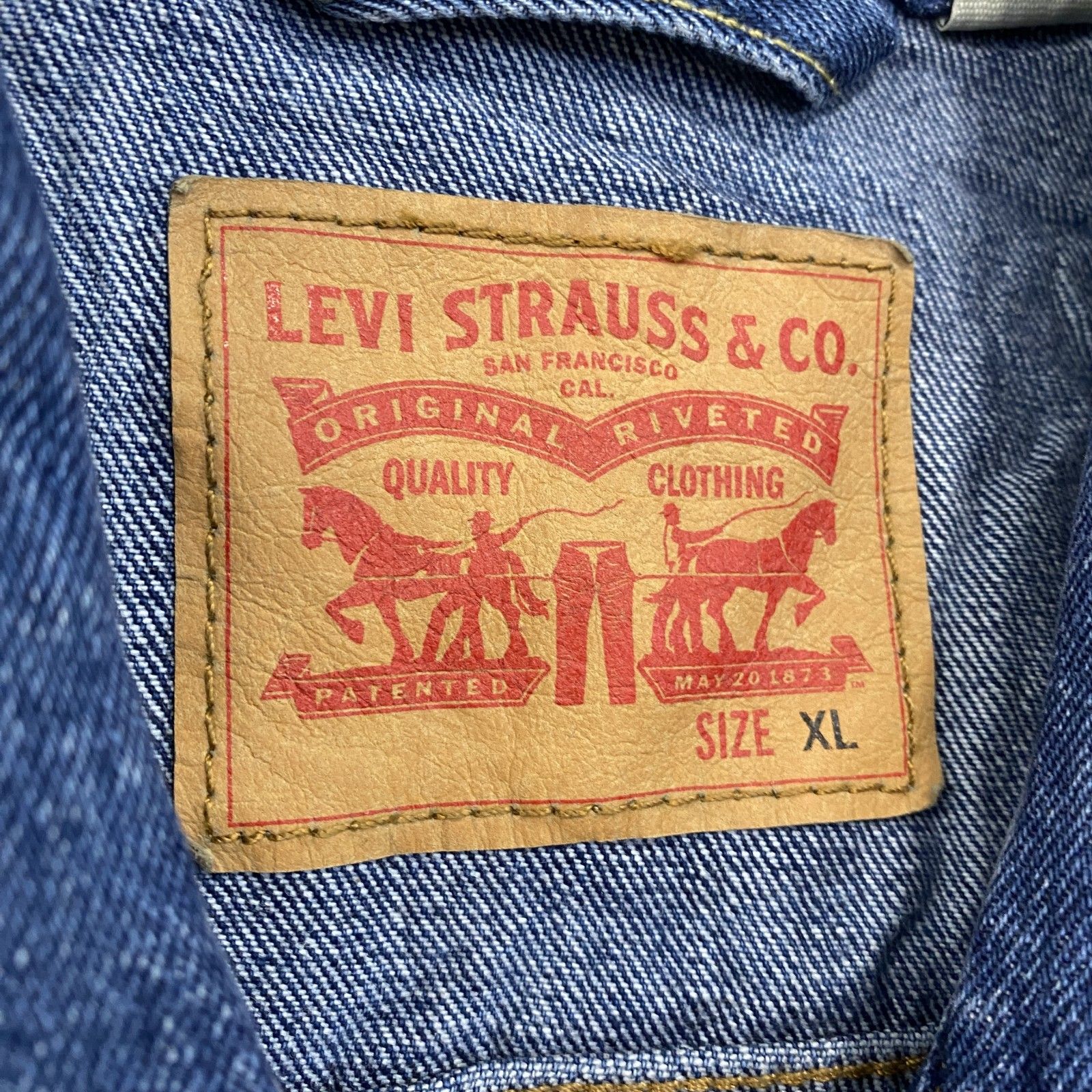 ブルー XLサイズ