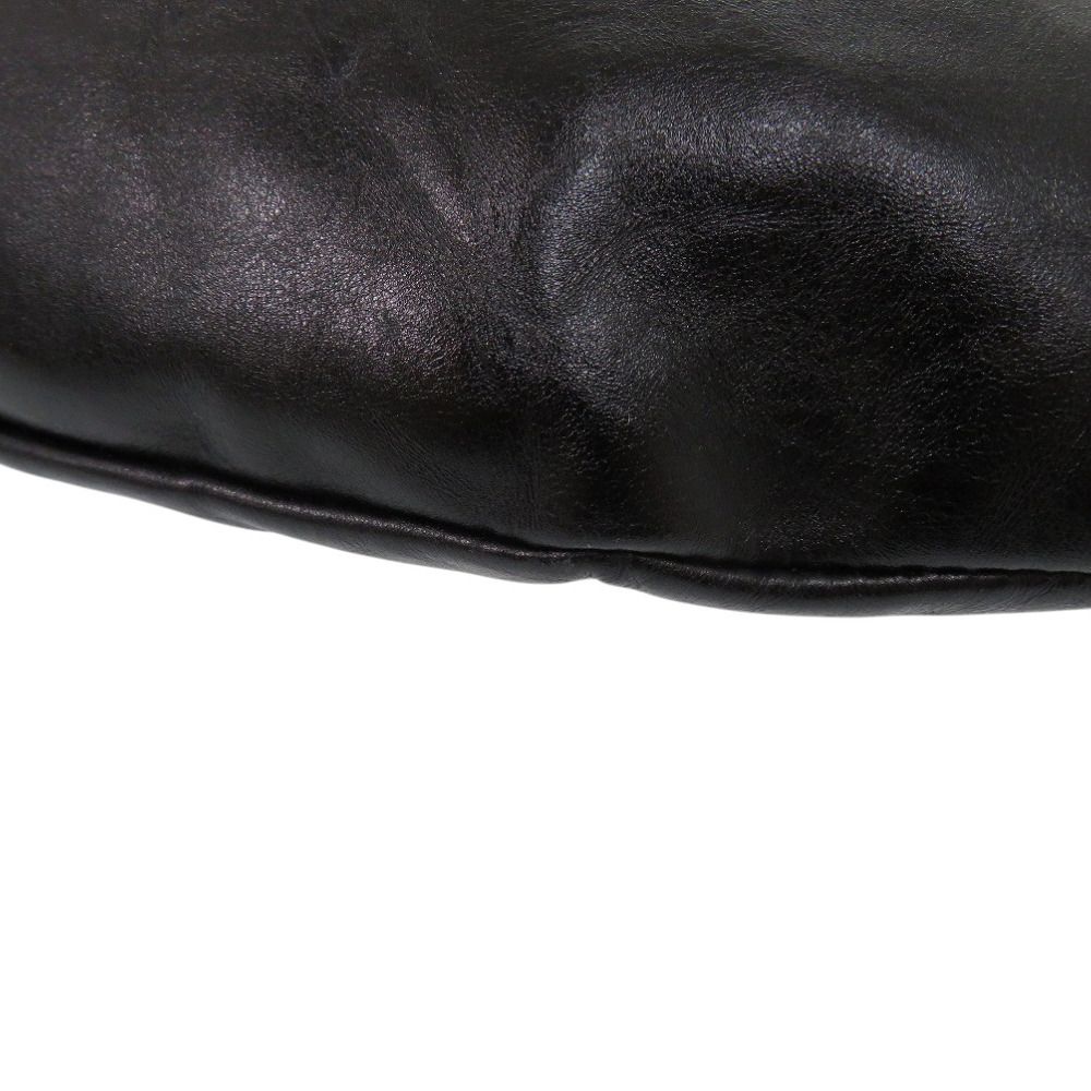 レザー ブラック