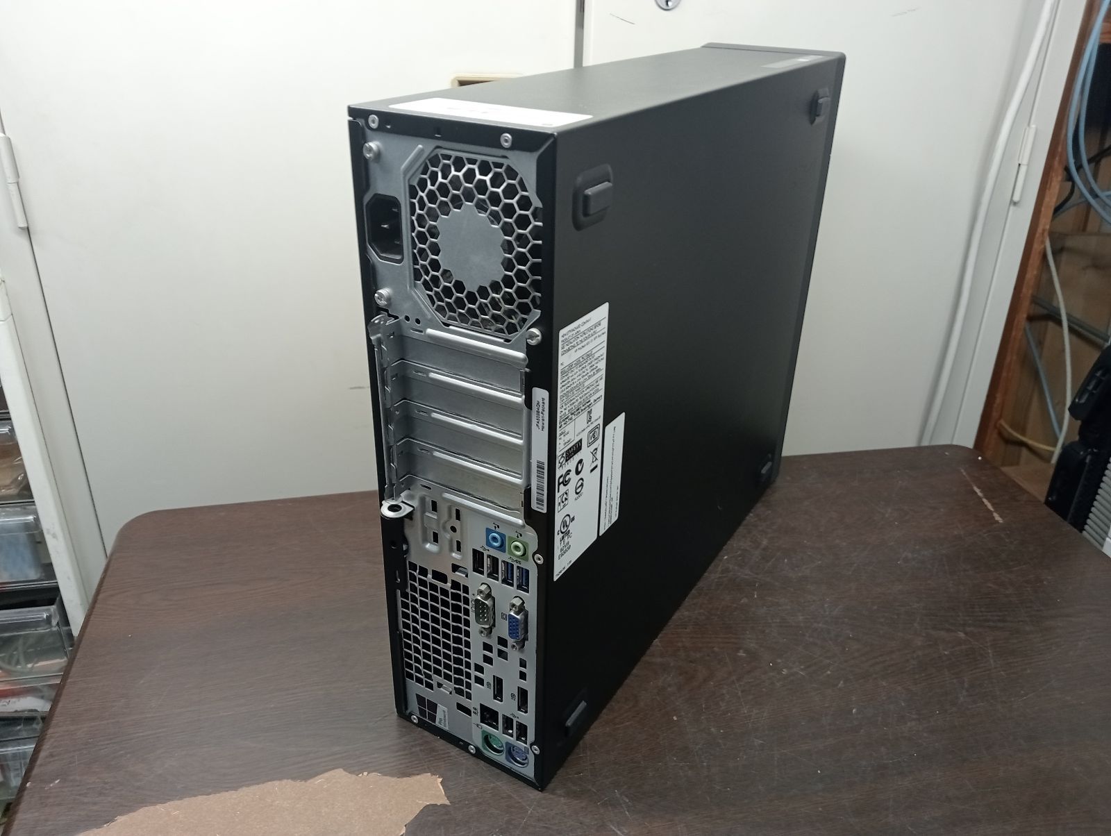 【中古】HP ProDesk 600 G1 SFF <<Corei5 4590 3.3GHz>><<大容量メモリ4GB>><<500GB HDD>><<DVD-MULTI>><<Ubuntu22.04.3LTS>><<LibreOffice付き>>