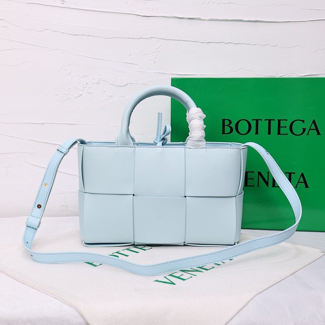 ✨美品✨BOTTEGA VENETA ミニ アルコ トートバッグ 選べる4色 - メルカリ