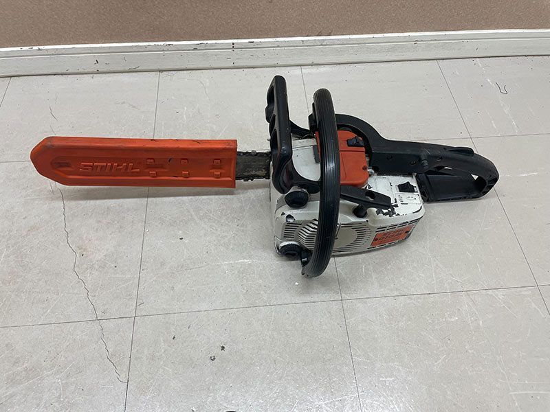 STIHL 010AV スチールチェーンソー 現状品 - メルカリ