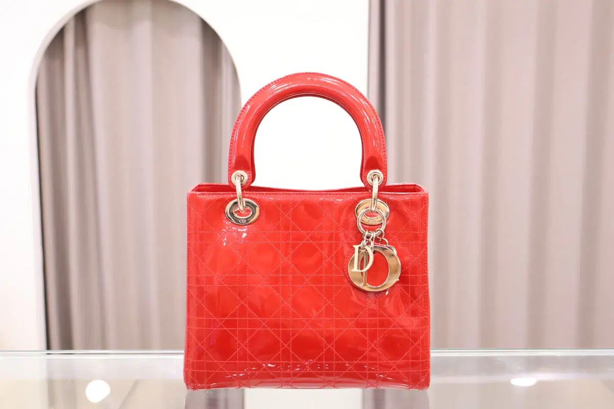 Dior ディオール パテントレザー レディ バッグ ミディアム トートバッグ