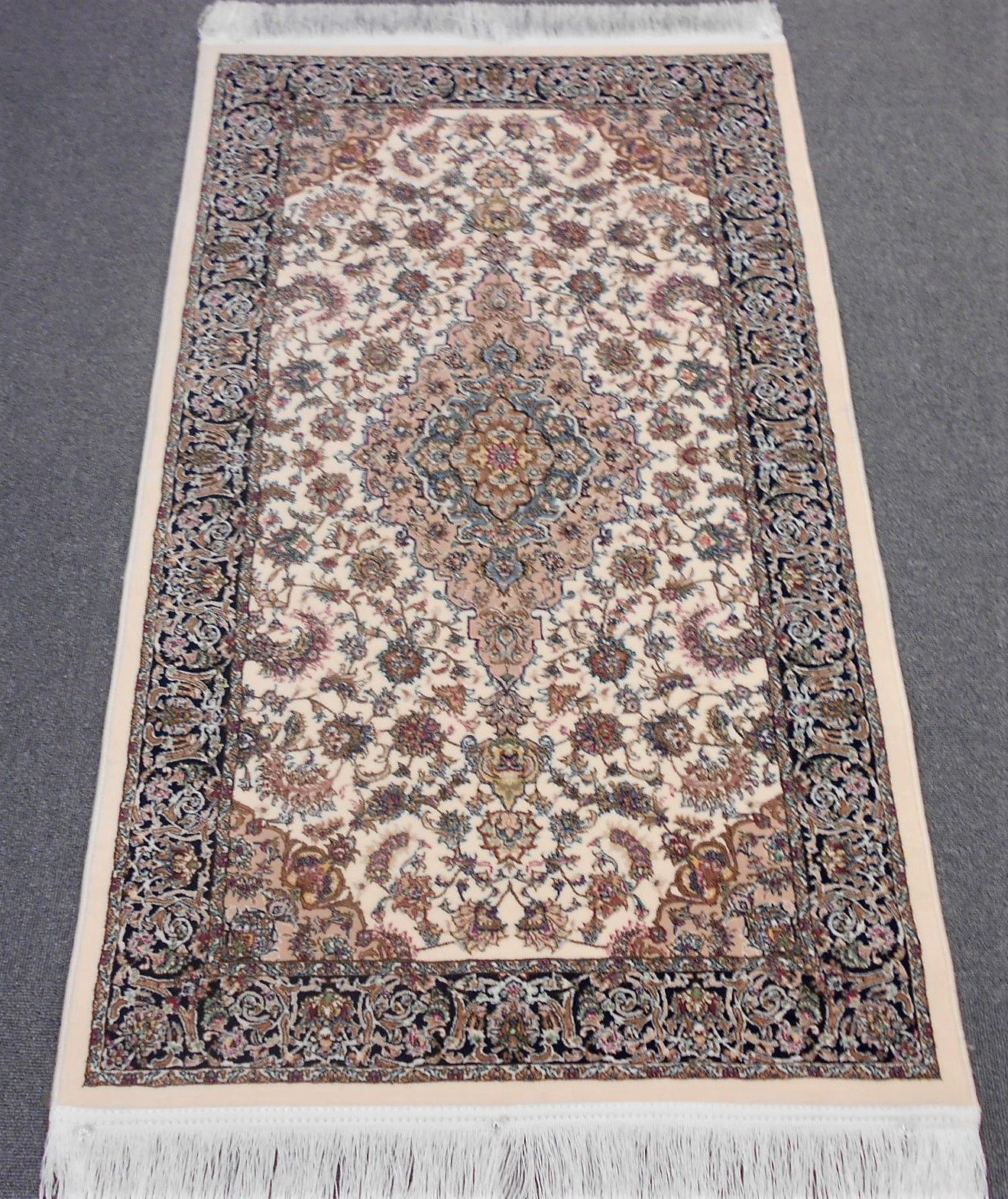 170万ノット！輝く、多色織絨毯！本場イラン産70×120cm‐200961-