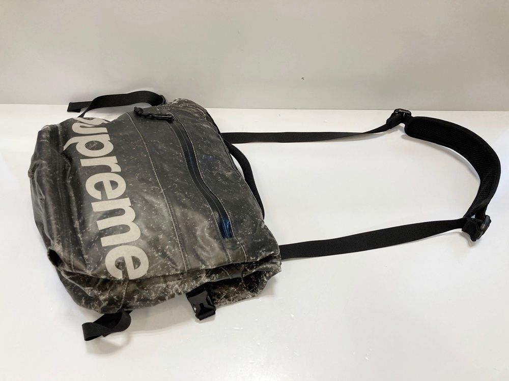 シュプリーム SUPREME Waterproof Reflective Speckled Shoulder Bag 20AW ウォータープルーフ 黒 バッグ メンズバッグ ショルダーバッグ・メッセンジャーバッグ ブラック 101bag-151