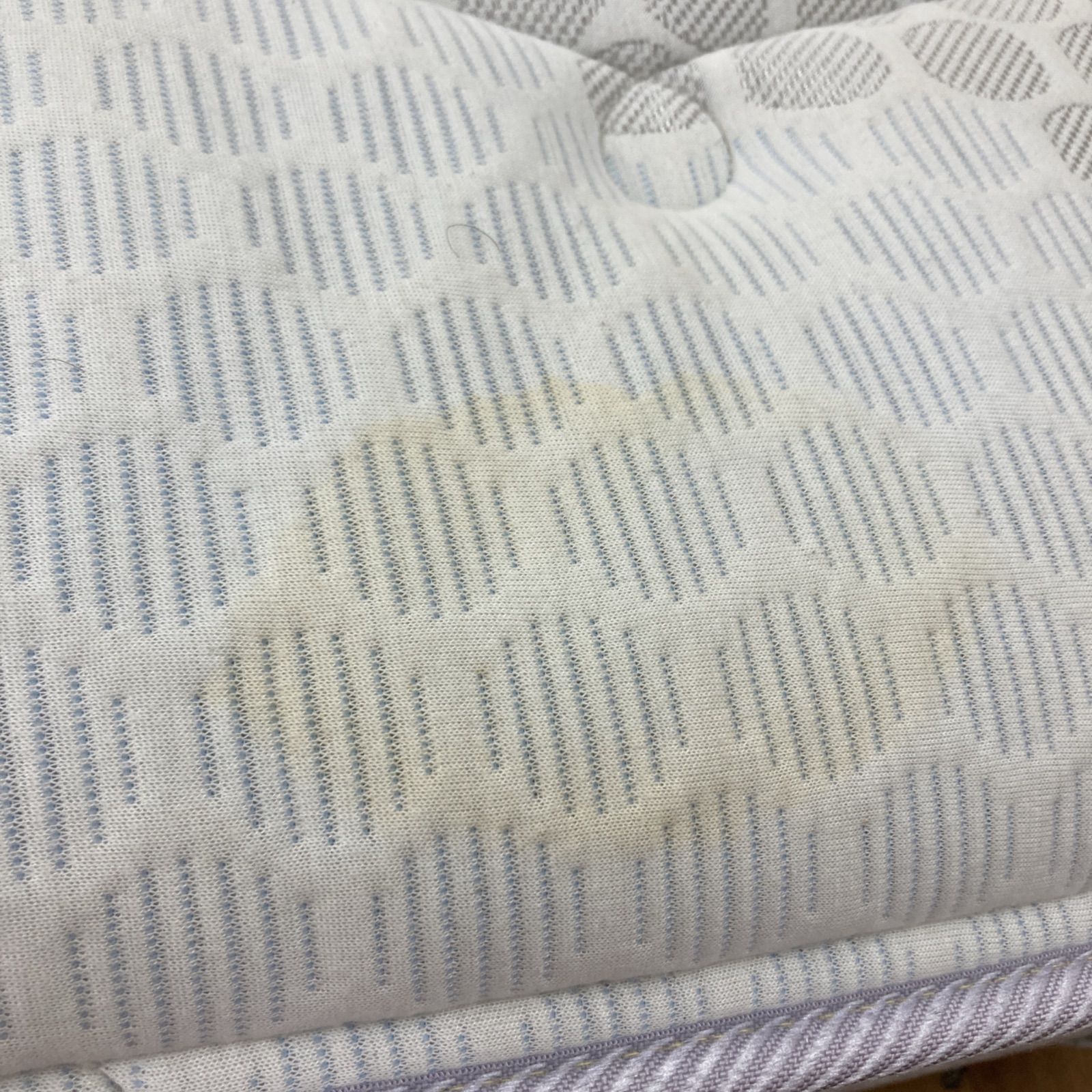 KINGSDOWN セミダブル＆シングルベッドセット