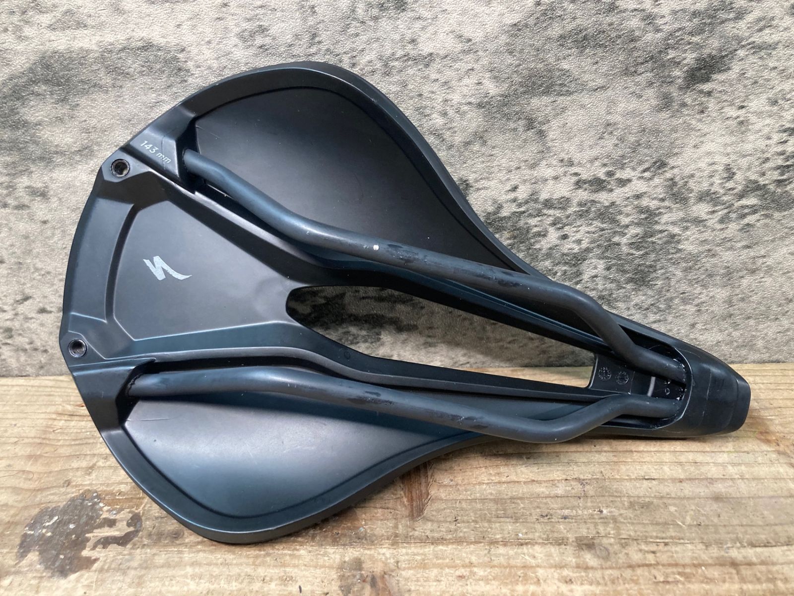 コジコジ　スペシャライズド カーボン パワーサドル 143mm S-WORKS POWER CARBON SADDLE BLK 143(143mm ブラック): サドル