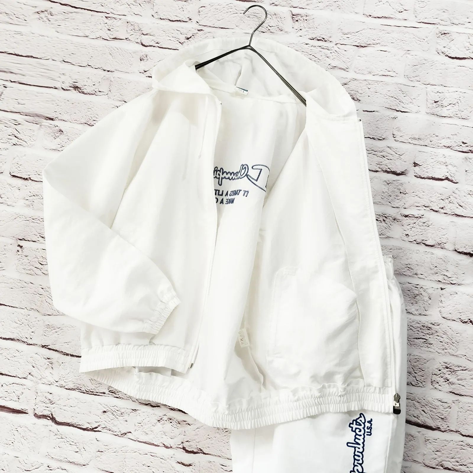 【日本製】Champion チャンピオン ナイロン セットアップ 上下 ロゴ刺繍 日本製】Champion チャンピオン ナイロン セットアップ 上下
