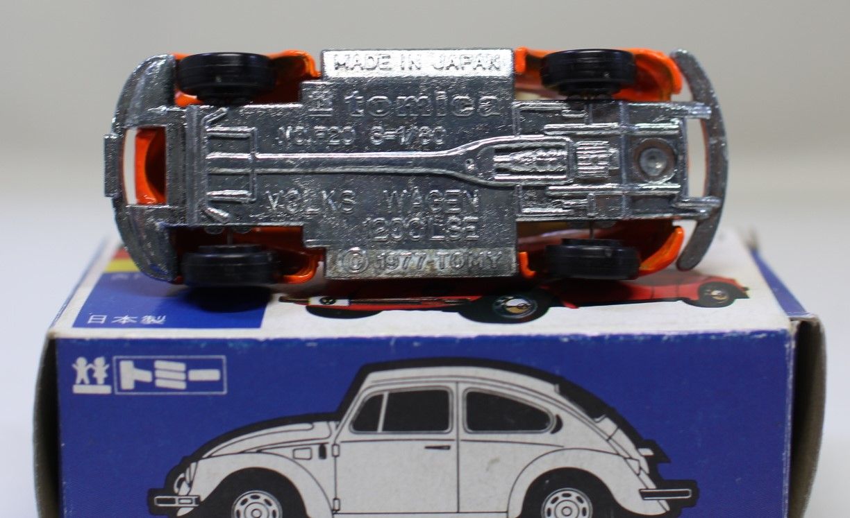 トミカ フォルクスワーゲン 1200LSE 青箱 USED トミカ 青箱 F20 フォルクスワーゲン 1200LSE 1/60