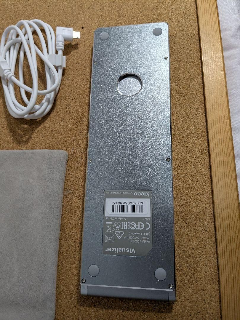 4 K解像度実物投影機