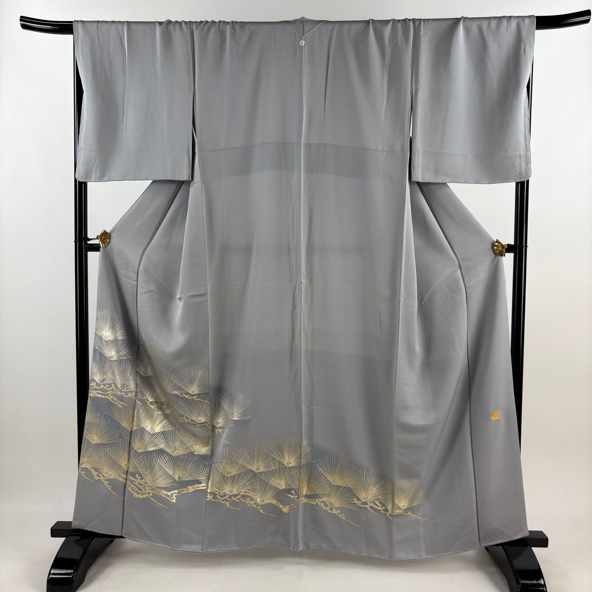 色留袖 身丈163cm 裄丈68cm L 袷 堀省平 落款 若松 金銀彩 灰色 正絹 名品 一つ紋