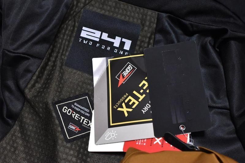 241 TRAIL BLAZER JKT GORE-TEX トレイル ブレザー