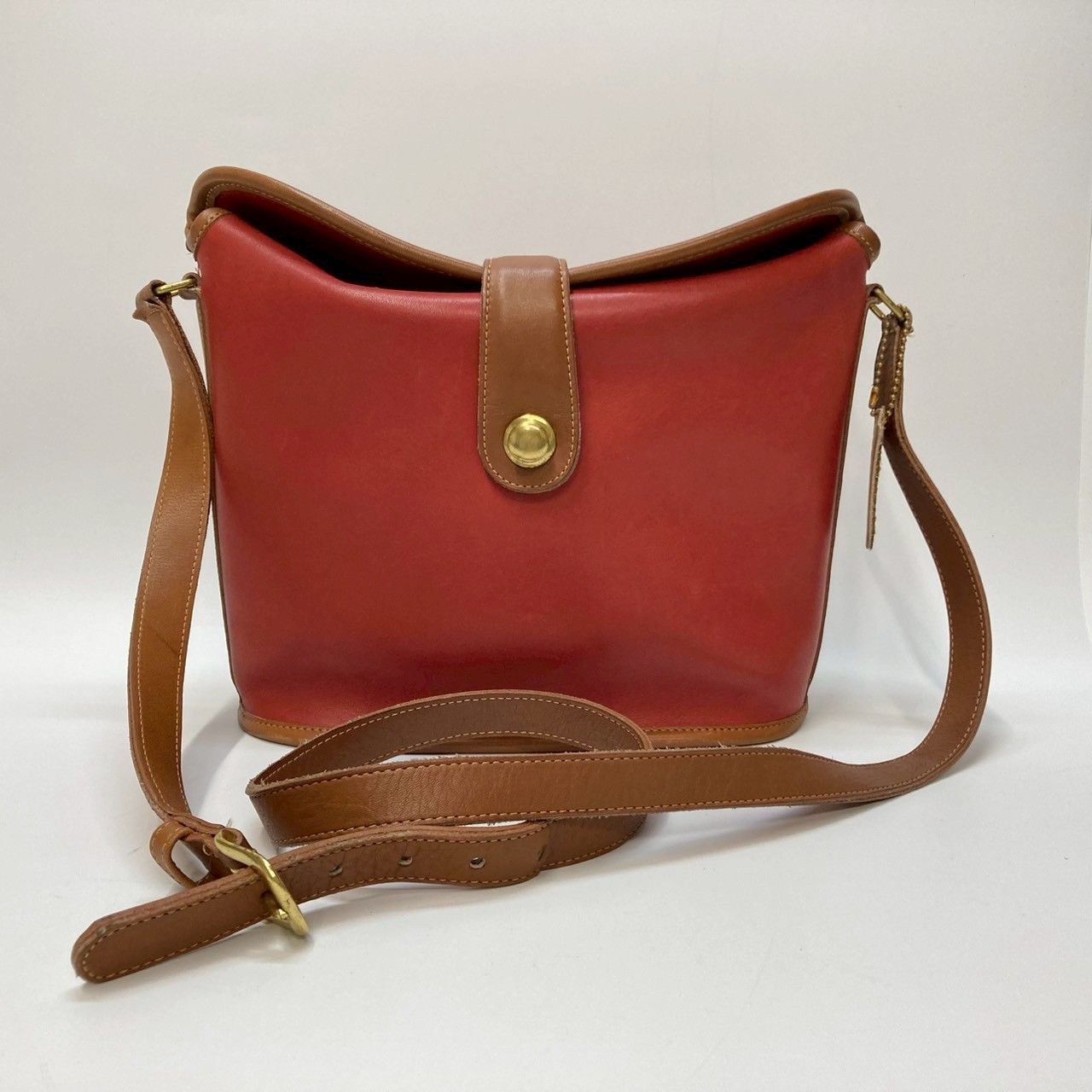 希少〛⁡COACH コーチ オールドコーチ 赤 レザー ショルダーバッグ 楽天 