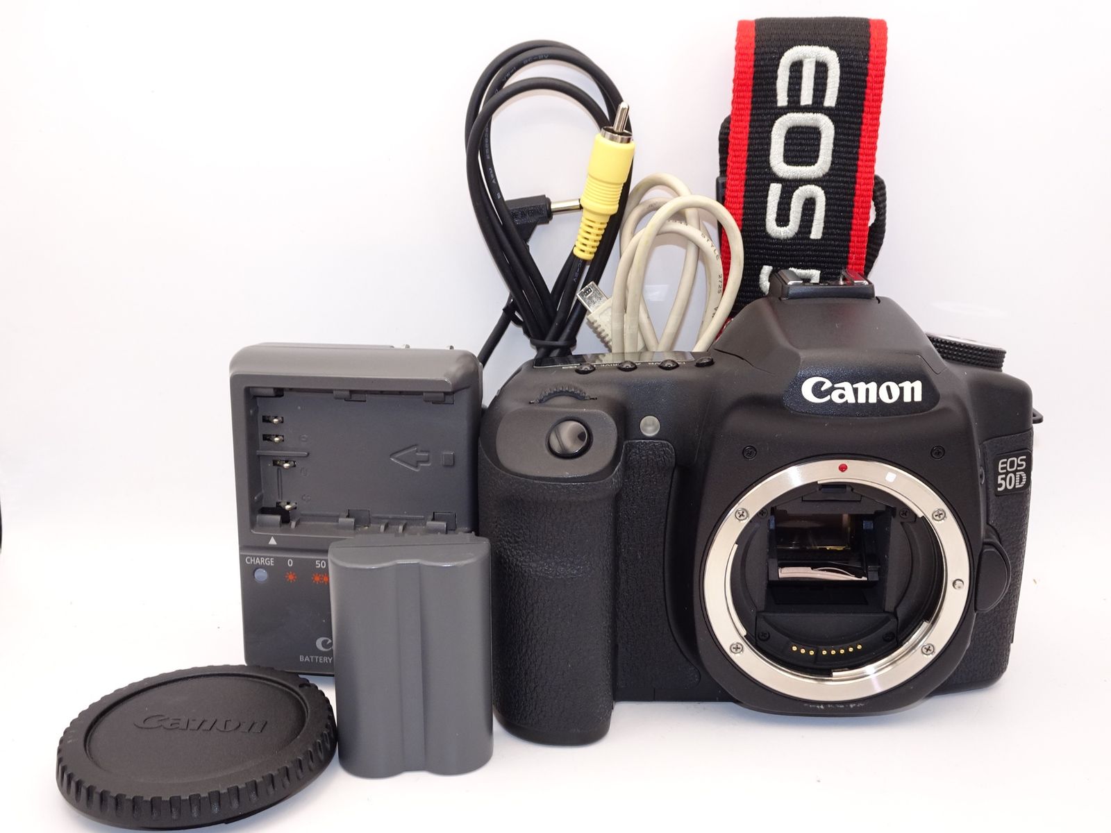 Canon EOS 50D デジタル一眼レフカメラ、長期保管 Canon EOS 50D デジタル一眼レフカメラ 長期保管 昭和後期 昭和維新