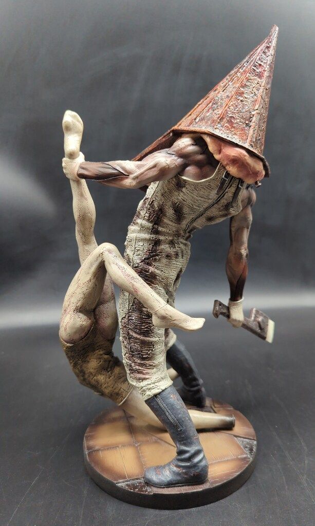 GECCO FIGURE RED PYRAMID THING (マネキンVER) 1/6スケール Gecco
