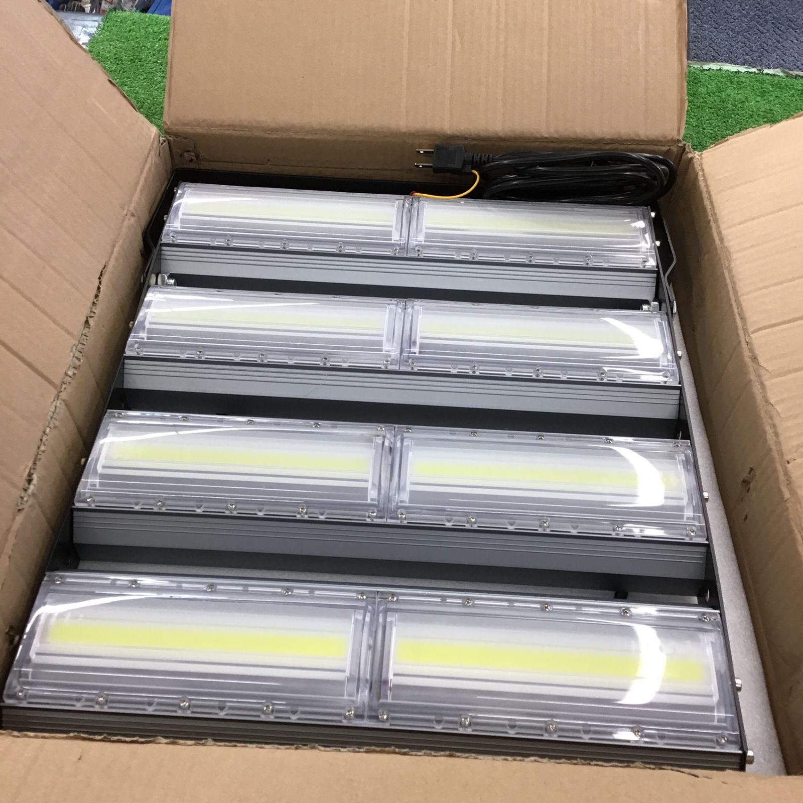 PLATINUM LED投光器 LED作業灯 400W 6300W相当 COBチップ 64000LM 240度 桶川店