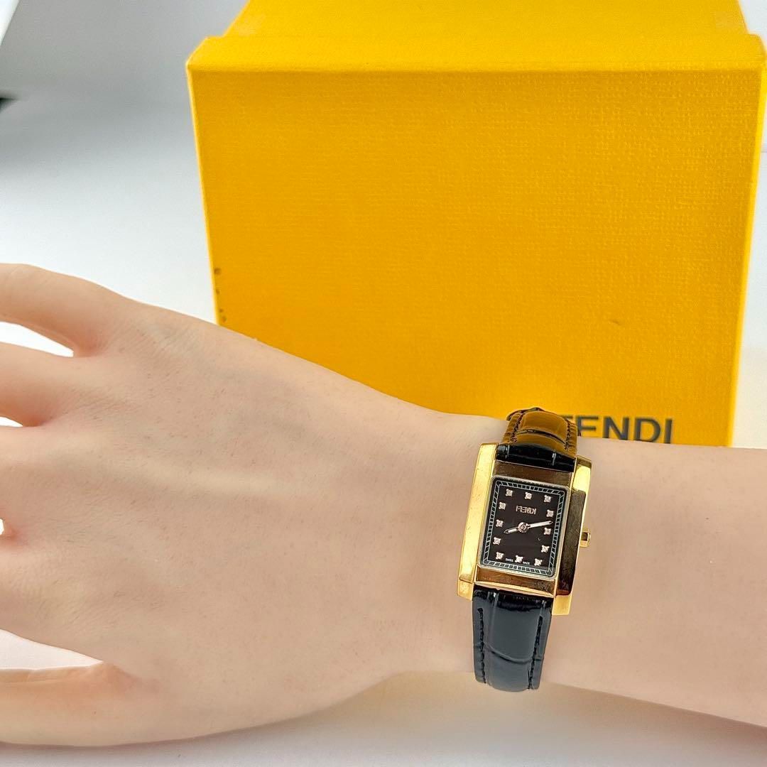 フェンディ 12Pダイヤ ベルト 電池 レディース 腕時計 669