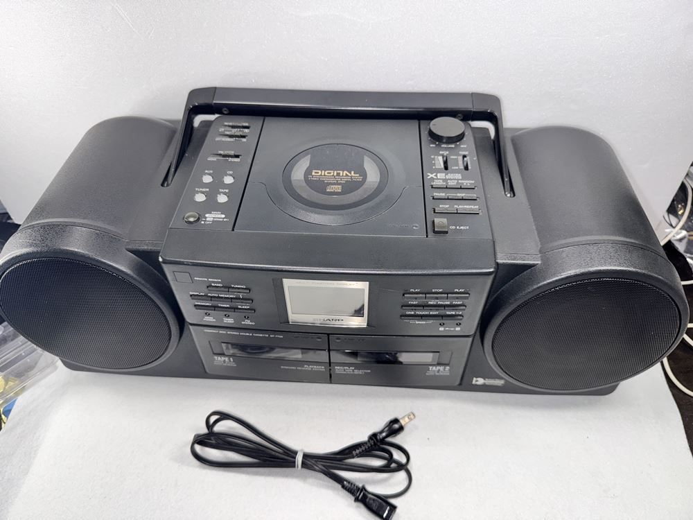 ▲SHARP/シャープ CDダブルラジカセ　ポータブル　QT-77CD △SHARP/シャープ CDダブルラジカセ ポータブル QT-77CD（全ての