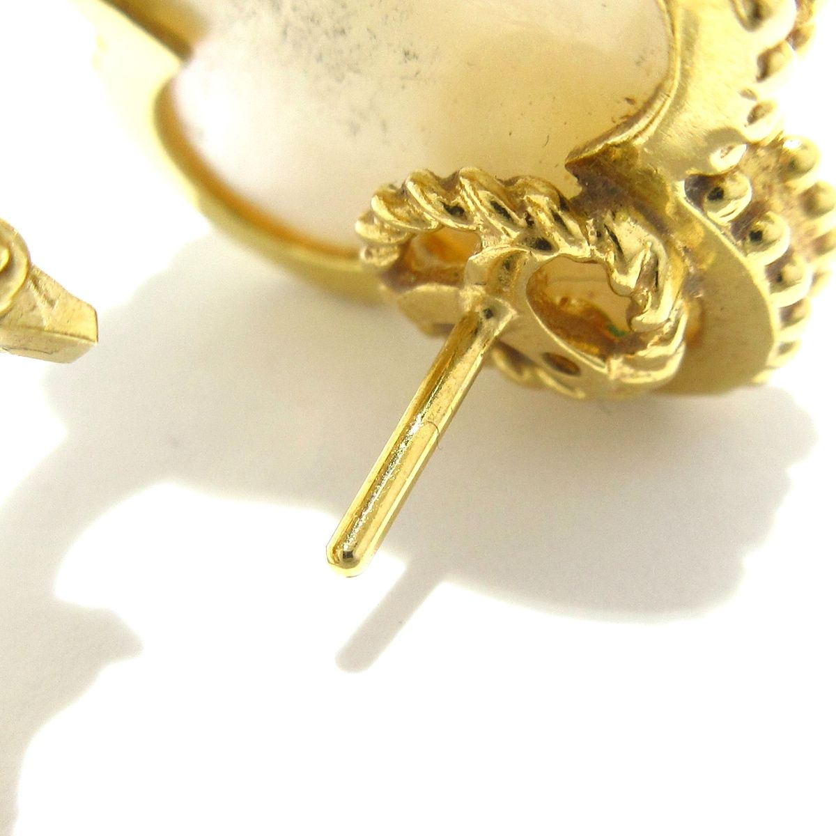 VanCleef & Arpels(ヴァンクリーフ&アーペル) ピアス マジック