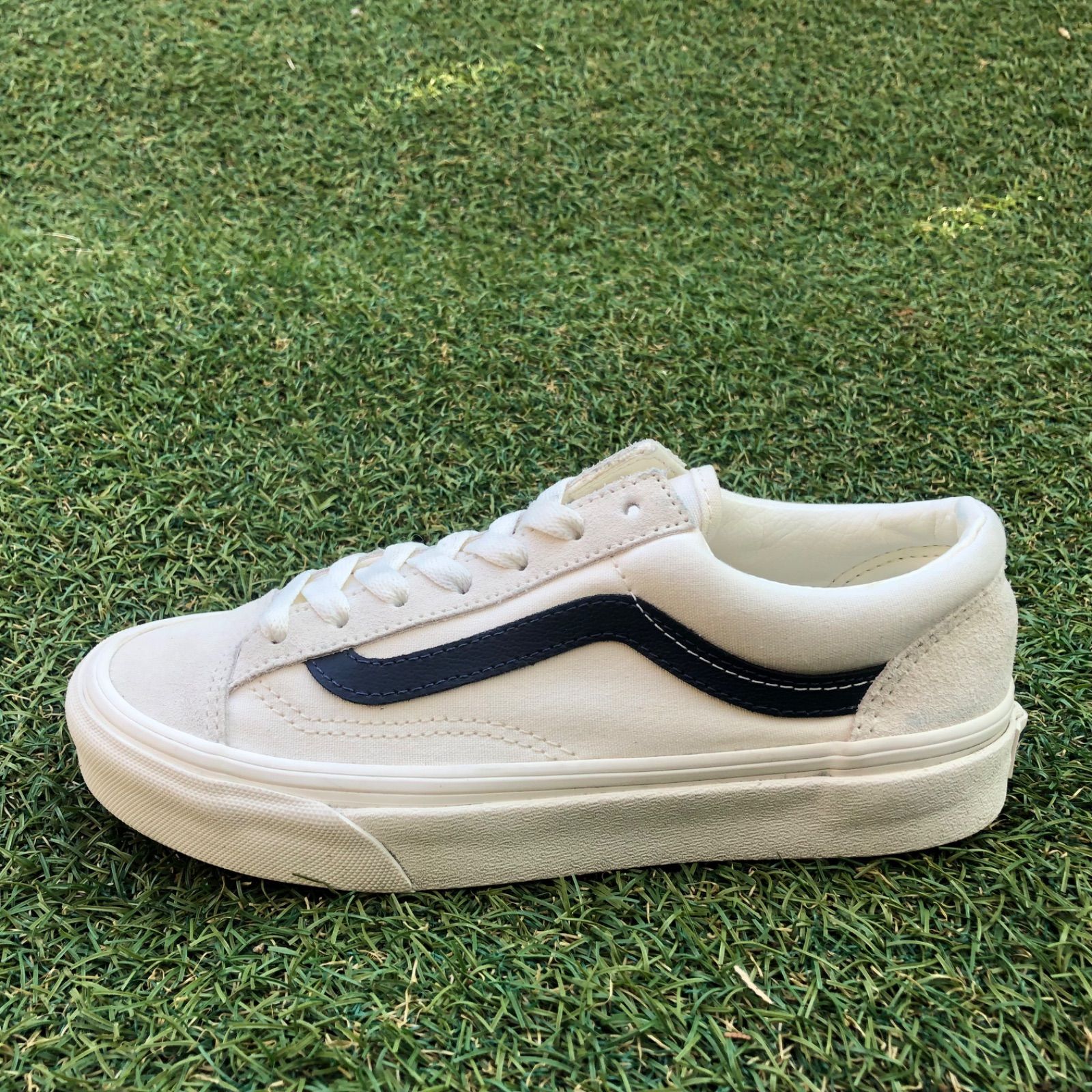 美品22.5US企画！VANS STYLE 36ヴァンズ  HT845