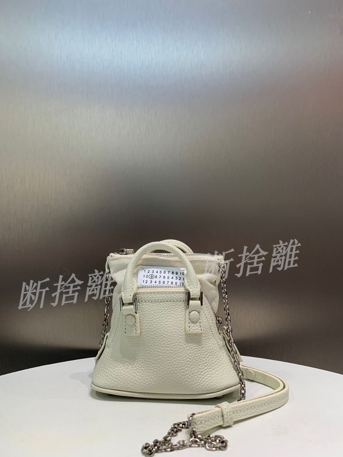 大人気新品  メゾンマルジェラ  Maison Margiela  MM6  mini レディース  バッグ  ハンドバッグ  ショルダーバッグ