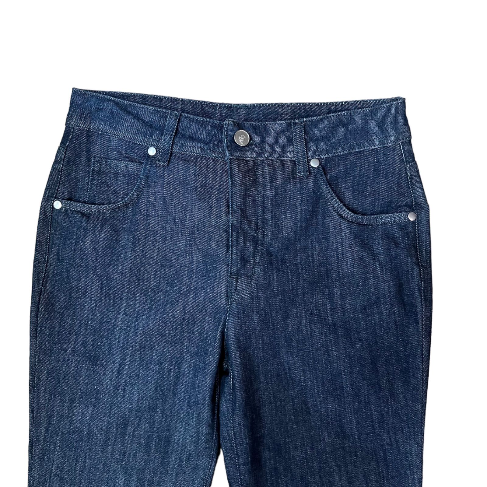 新品未使用90%オフMcQ(alexander mcqueen) デニムパンツ ロゴ刺繍