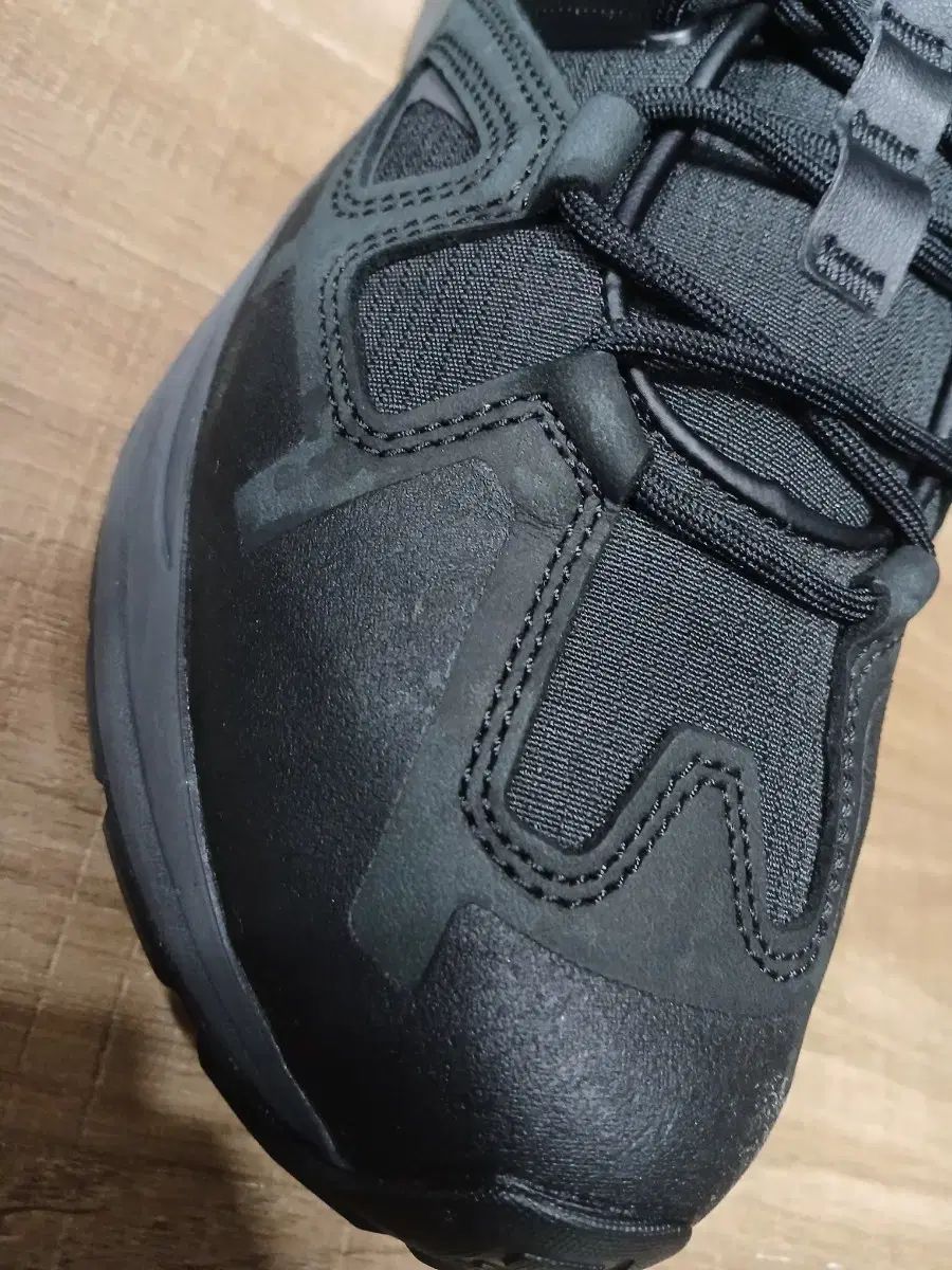 SALOMON オデッセイ スニーカー スニーカーズ 265mm HRDEVELOPMENT_JP