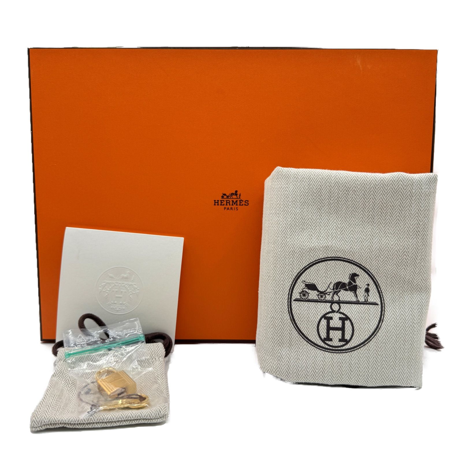 エルメス(HERMES) ピコタンロックPM(18) ゴールド トリヨン ゴールド