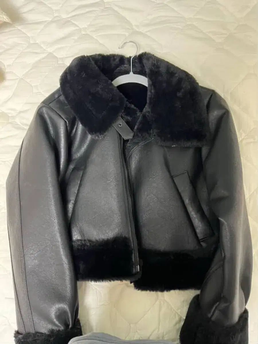 BOHEMSEO ボヘミアンソウル 24 年 黒 ムートン GULLKHAN_COM