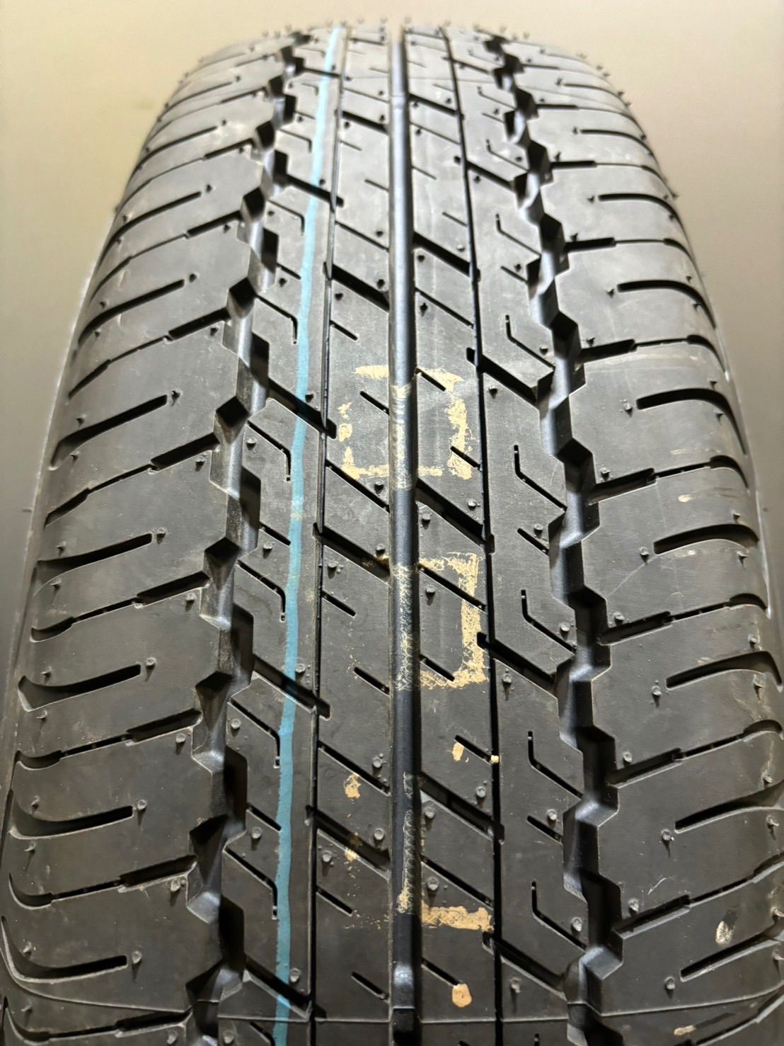 ★新車外し 195/80R15 DUNLOP/GRANDTREK AT20 23年製 スズキ ジムニー シエラ 純正 15インチ 5.5J +5 139.7 5H 夏タイヤ 1本 スペア (2-F848