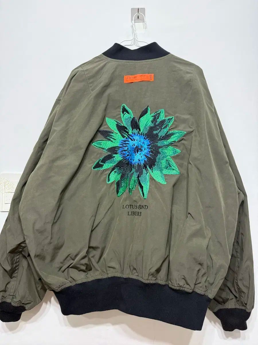 リベル LIBERE リバーシブル ma-1 ジップアップ ジャケット 3サイズ