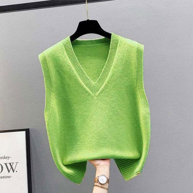 pivveeミントグリーン ノースリーブニットベスト