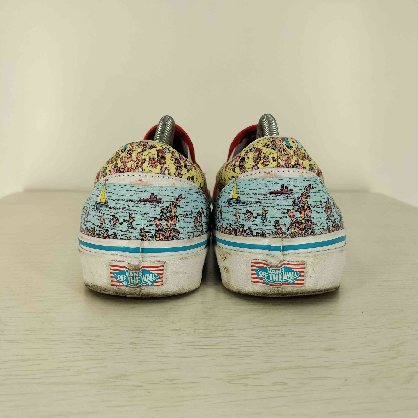 バンズ VANS キャラクター プリント 総柄 スリッポン メンズ JPN：28.5 