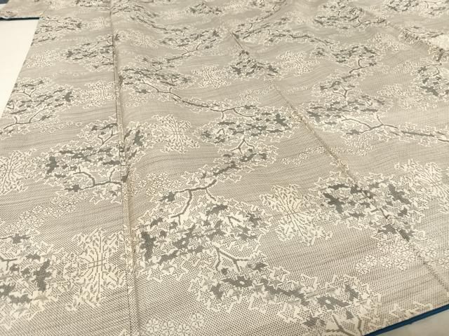 平和屋着物○本場大島紬 白大島 9マルキ 樹林文 正絹 逸品 AAAT9517np  