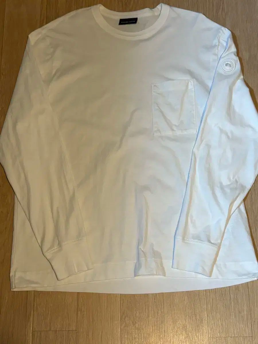 CANADA GOOSE カナダグース Tシャツ Canada Goose