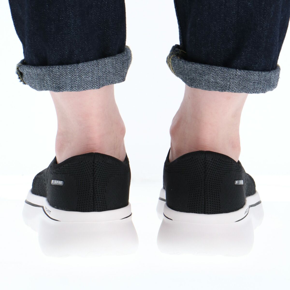 旅行 SKECHERS