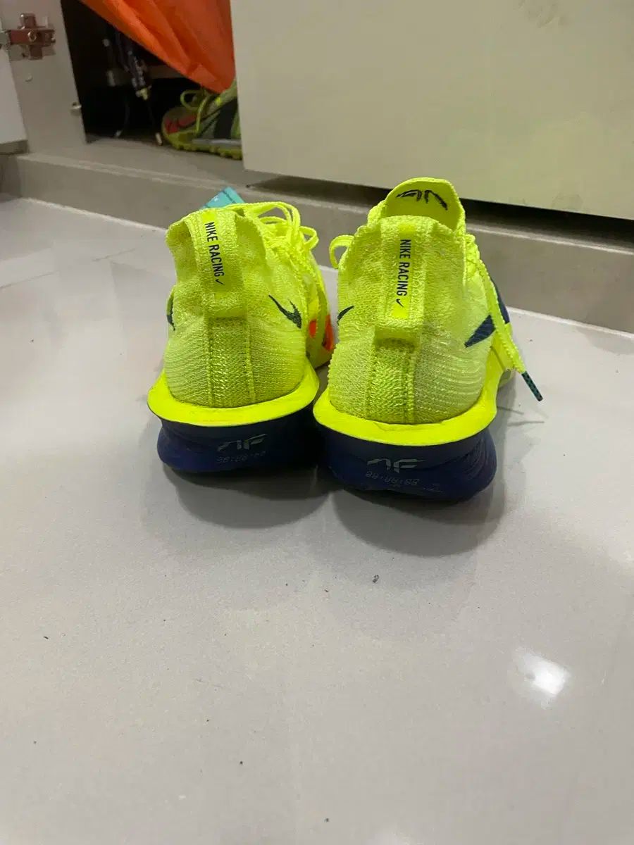 ナイキ アルファ 3 蛍光 255 サイズ OLIVEOS_COM_TR