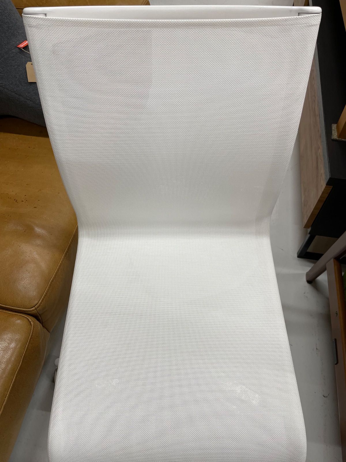 メッシュバック