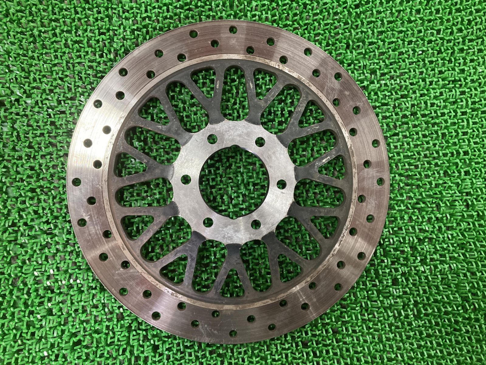 グラストラッカー フロントブレーキディスク スズキ 純正 中古 バイク