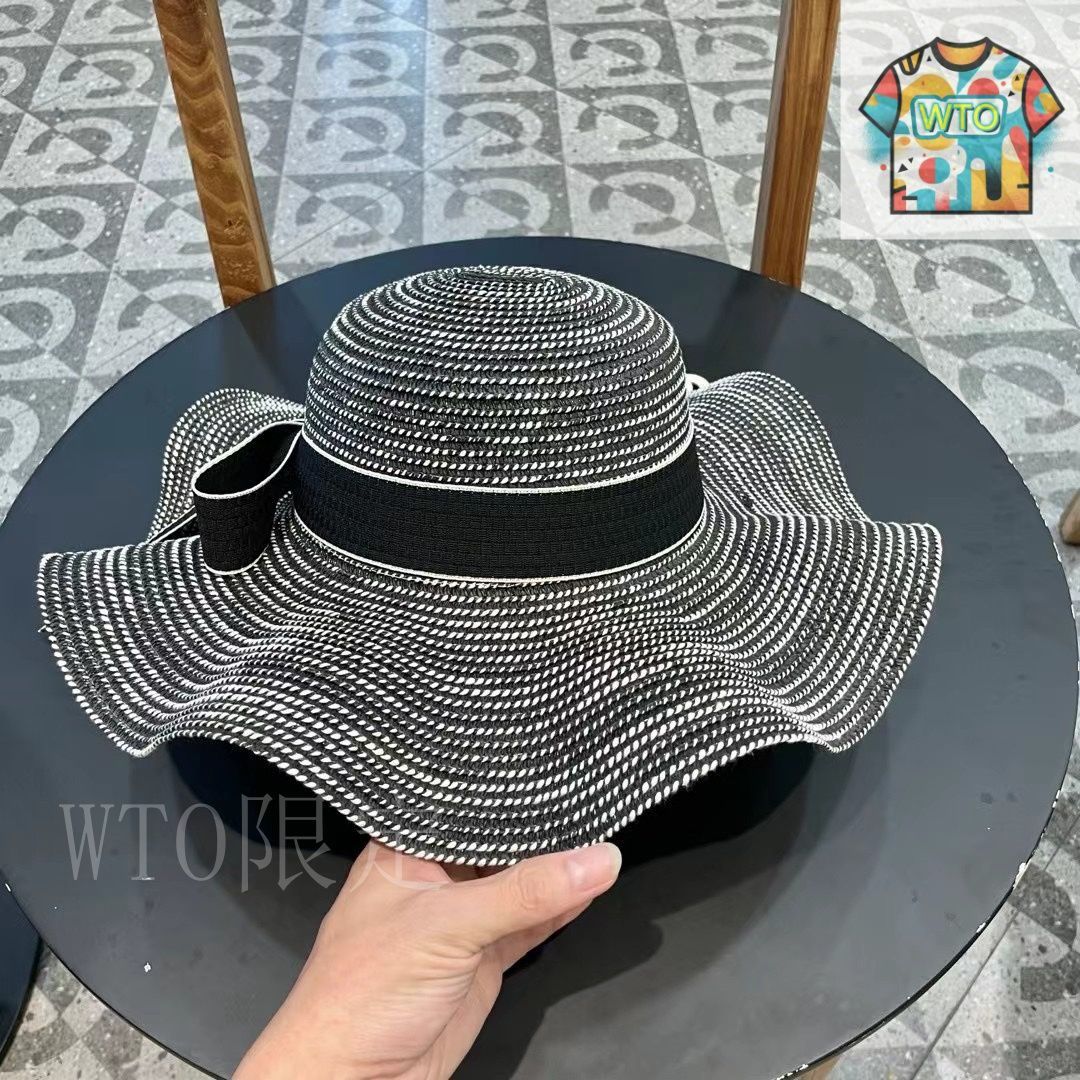 シャネル（Chanel）フリル パールデザイン 大きなつばの